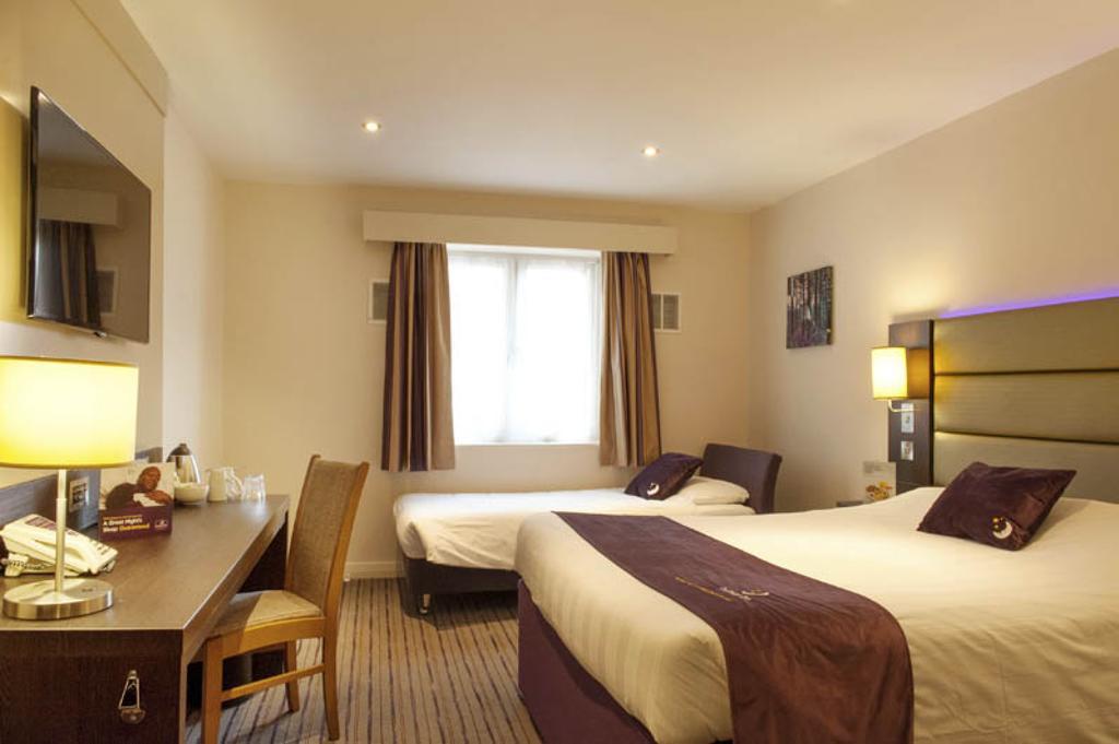 Premier Inn Liverpool City Centre - Moorfields Exteriör bild