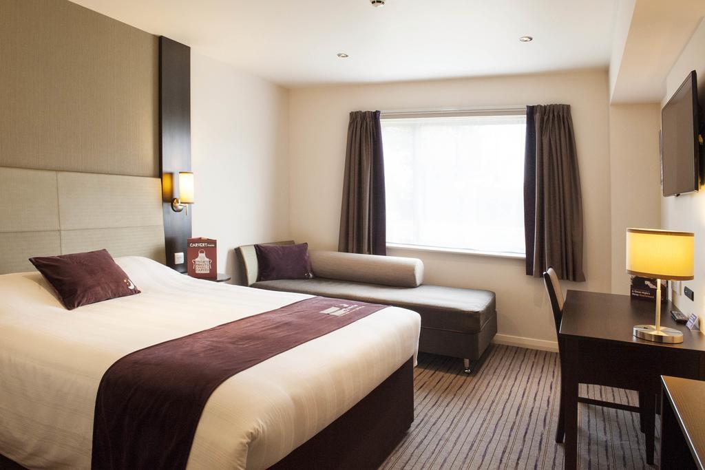 Premier Inn Liverpool City Centre - Moorfields Exteriör bild