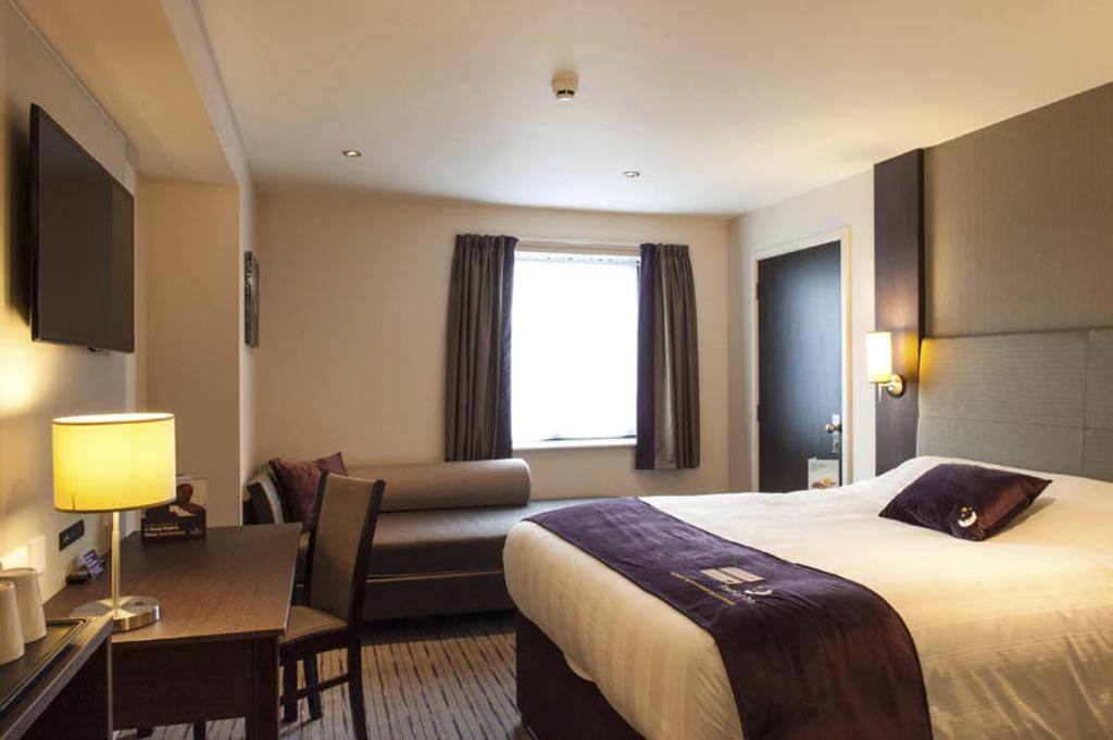 Premier Inn Liverpool City Centre - Moorfields Exteriör bild