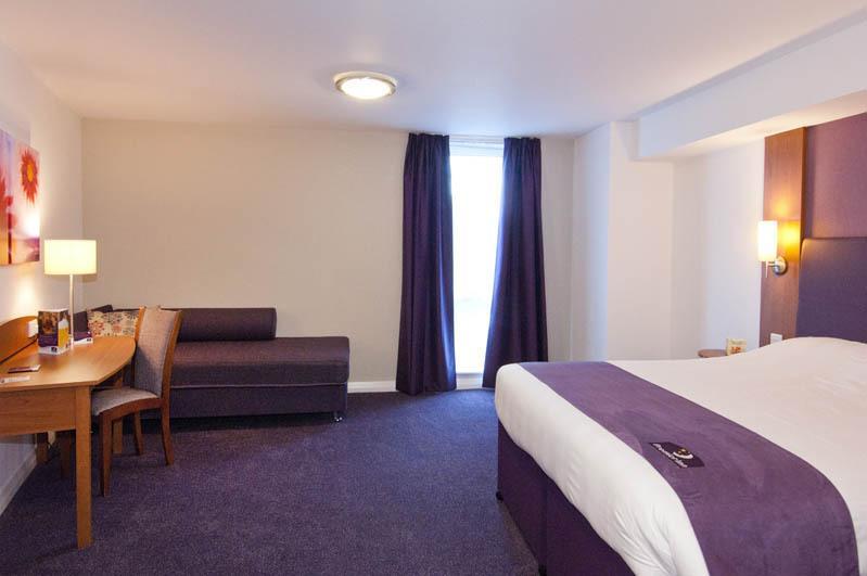 Premier Inn Liverpool City Centre - Moorfields Rum bild