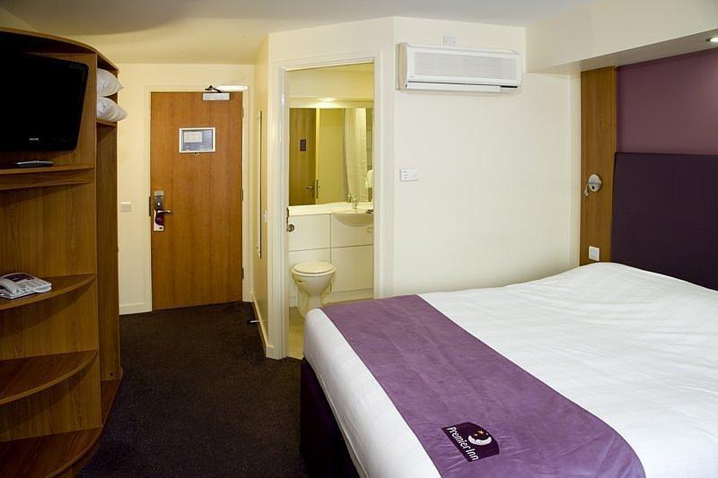 Premier Inn Liverpool City Centre - Moorfields Rum bild