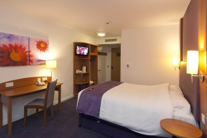 Premier Inn Liverpool City Centre - Moorfields Rum bild